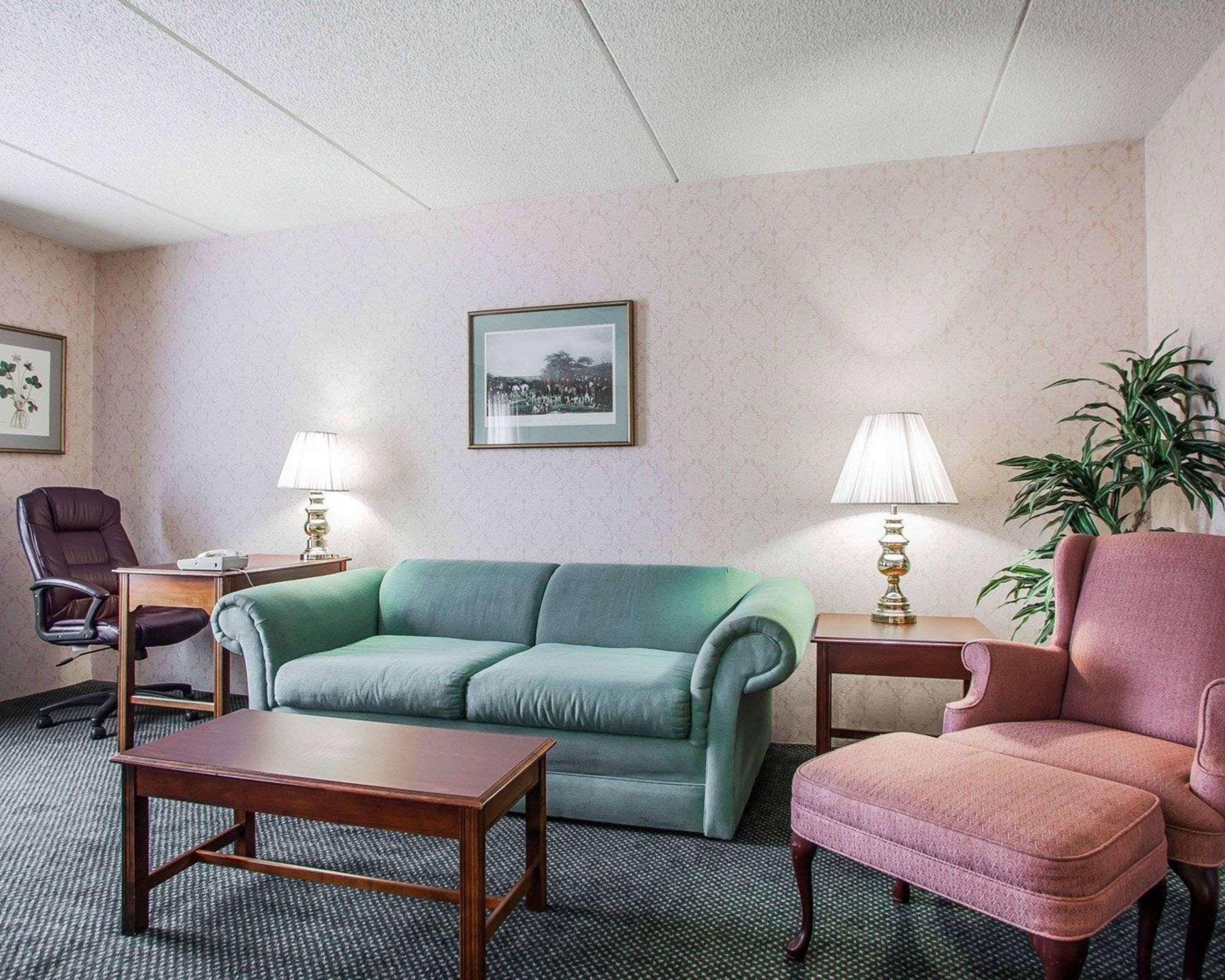 Quality Inn Montgomeryville-Philadelphia Exterior photo